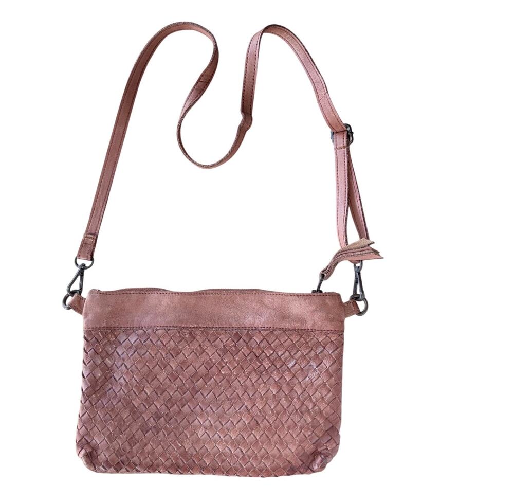 Viola castellani Milano Italian made leather woven crossbody bag purse Italy